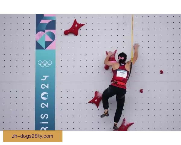 不上领奖台就去训练却顺手摘银